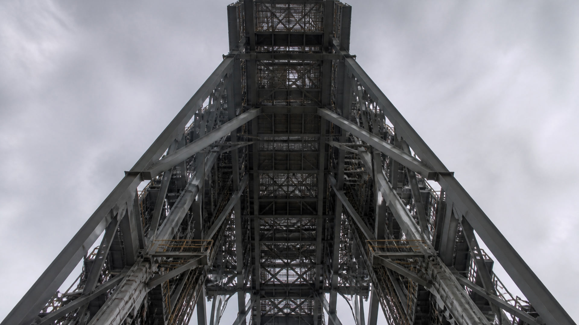 Looking straight up an empty launch gantry.